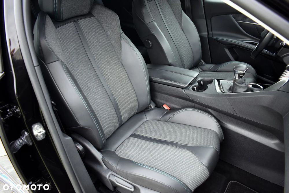 Peugeot 5008 BlueHDi 130 Allure Pack - 36