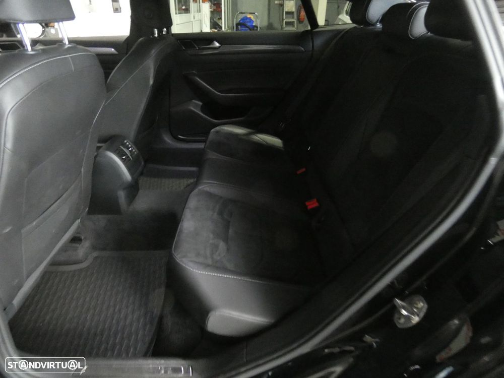 VW Arteon 2.0 TDI R-Line - 8