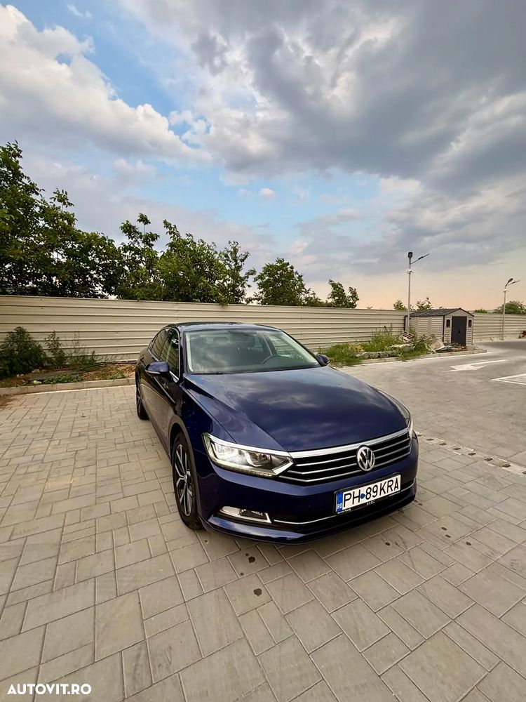 Volkswagen Passat - 4