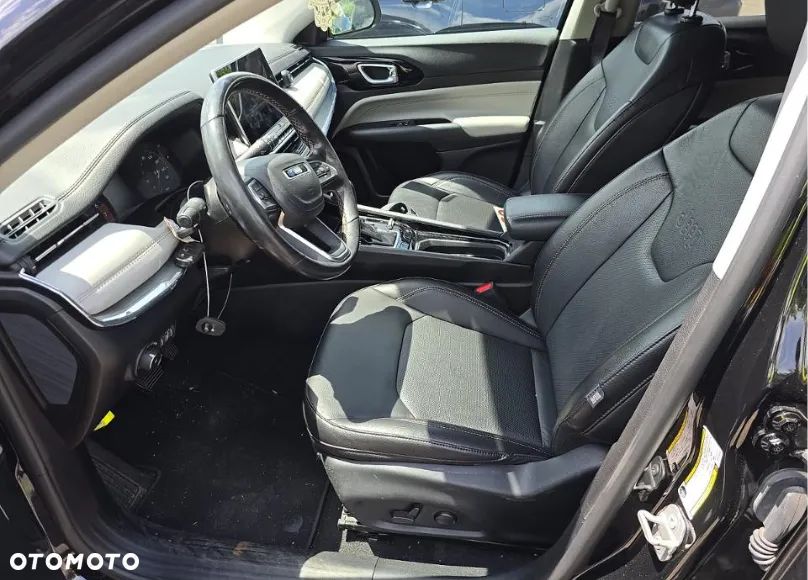 Jeep Compass - 9