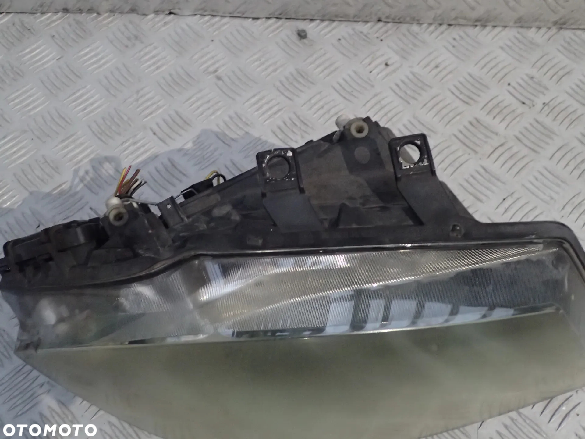 LAMPA PRAWY PRZÓD SEAT IBIZA 6L1941006A - 2