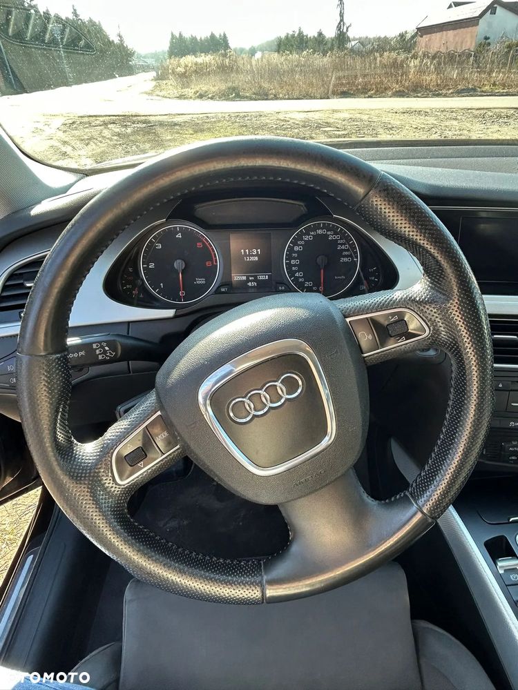 Audi A4 Avant 2.0 TDI DPF Ambition - 13