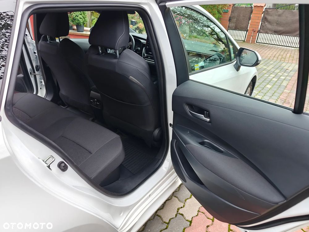 Toyota Corolla 1.8 Hybrid GPF Comfort - 16