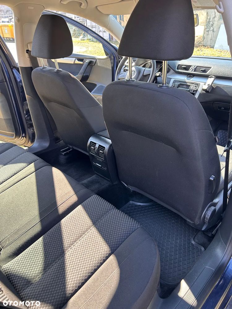 Volkswagen Passat Variant - 12