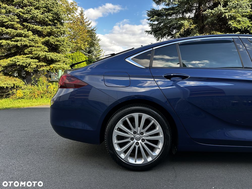 Opel Insignia 1.5 T Elite S&S - 10