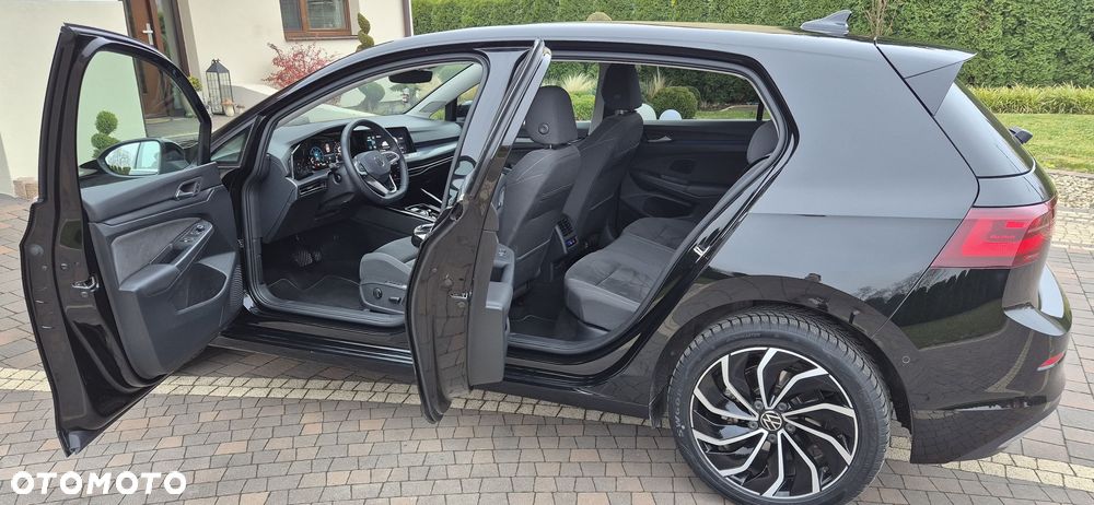 Volkswagen Golf 1.5 eTSI OPF DSG Style - 5