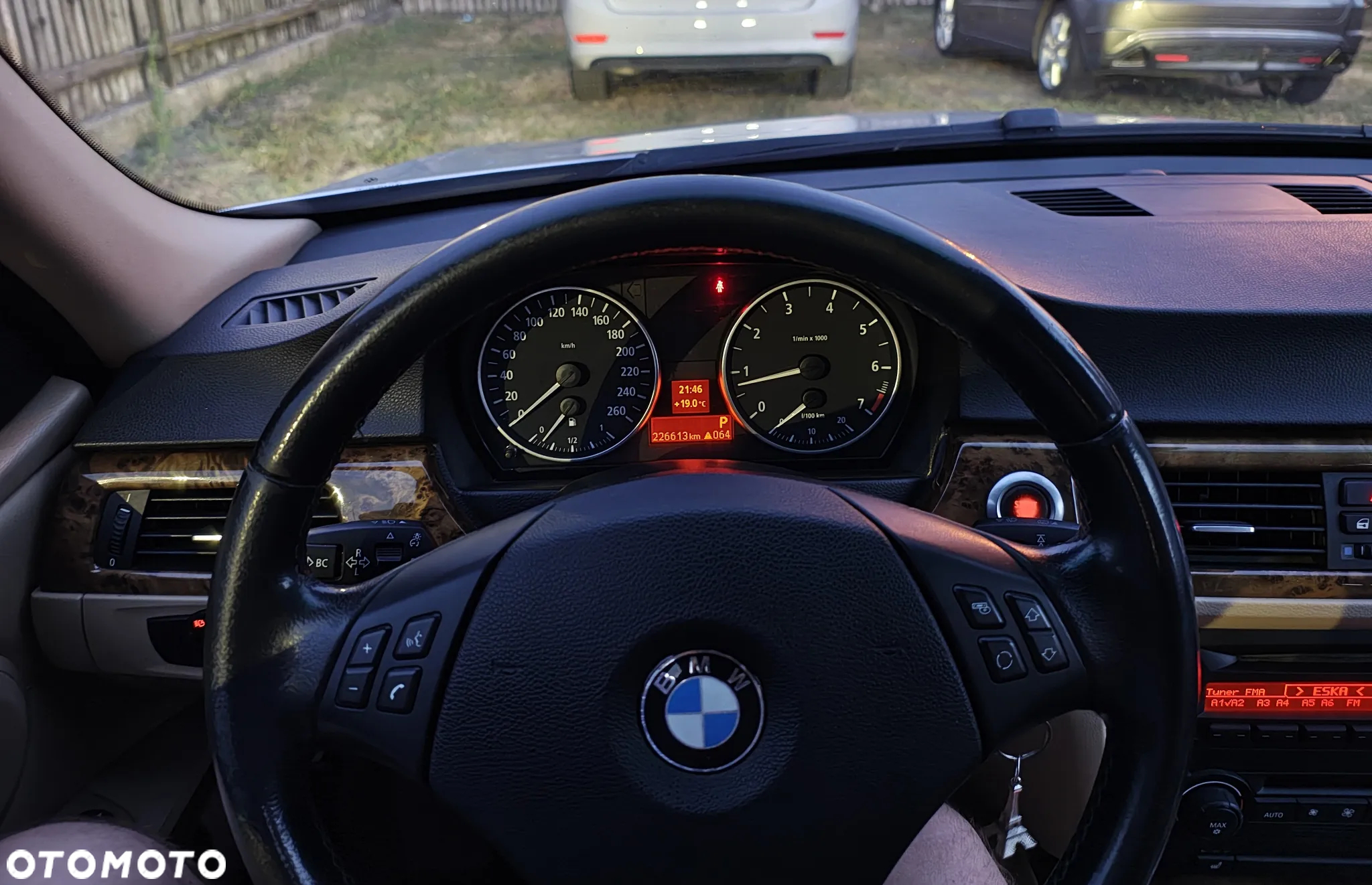 BMW Seria 3 320i Touring - 6