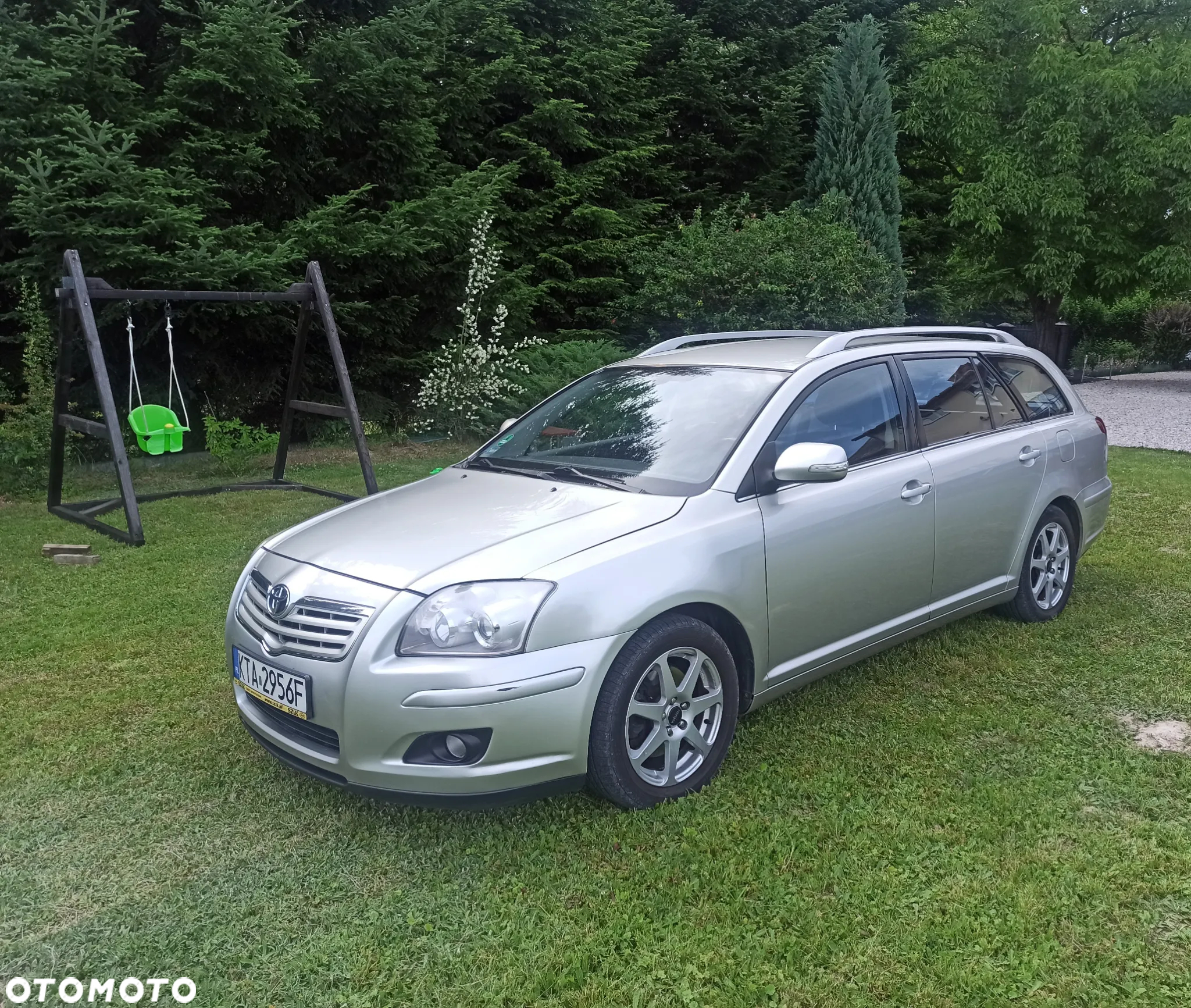 Toyota Avensis 2.0 D-4D Sol - 4