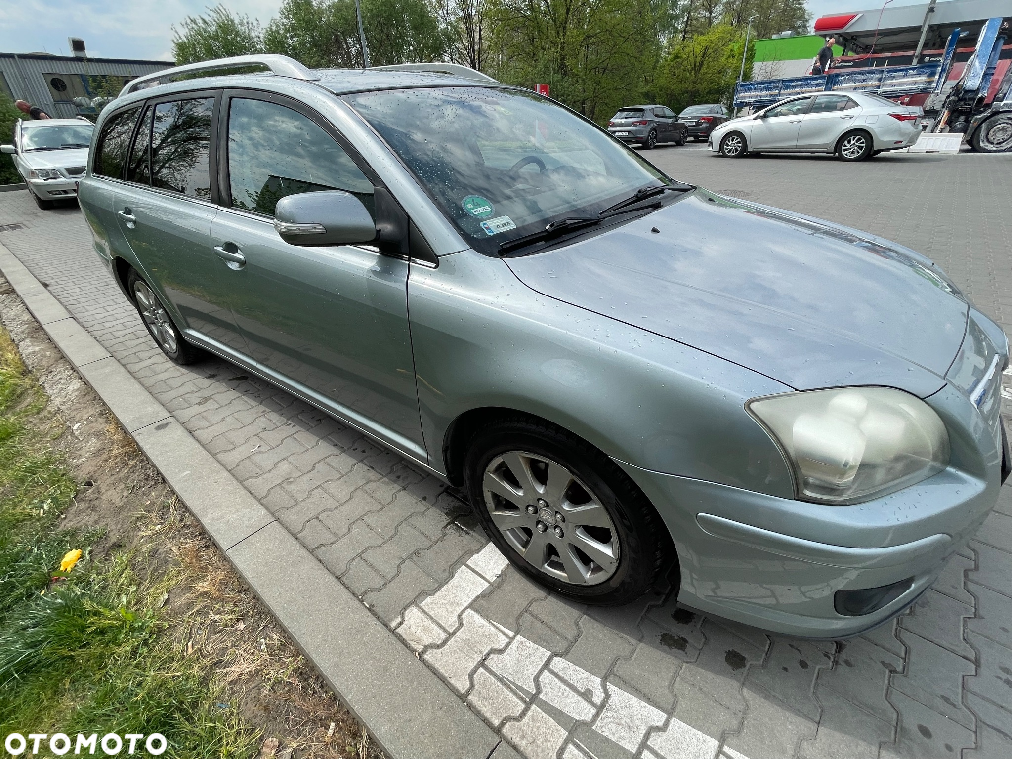 Toyota Avensis 1.8 VVT-i Sol - 17