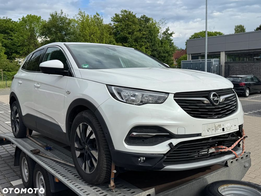 Opel Grandland X 1.2 Start/Stop Automatik Business Edition