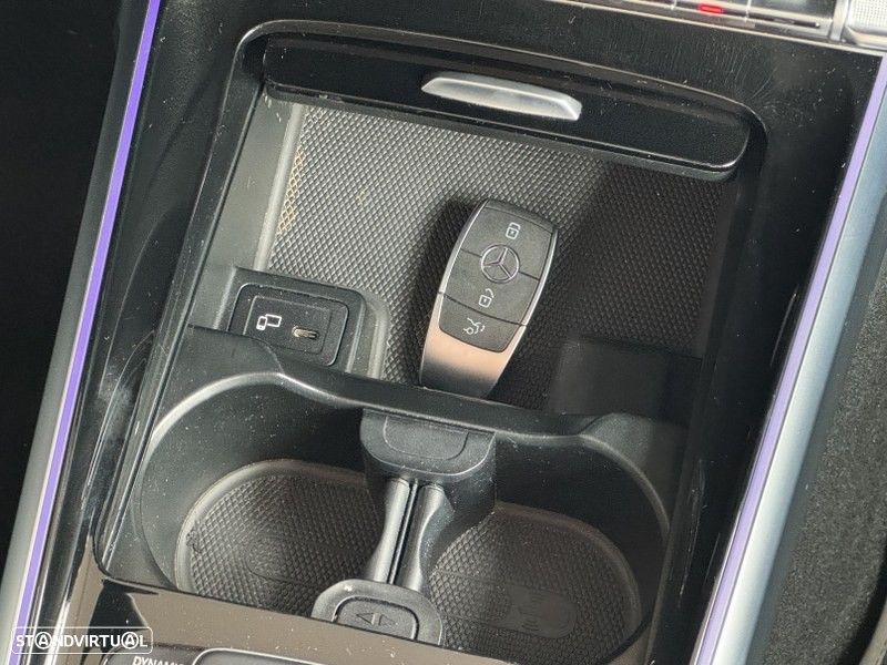 Mercedes-Benz GLB 200 d AMG Line - 17