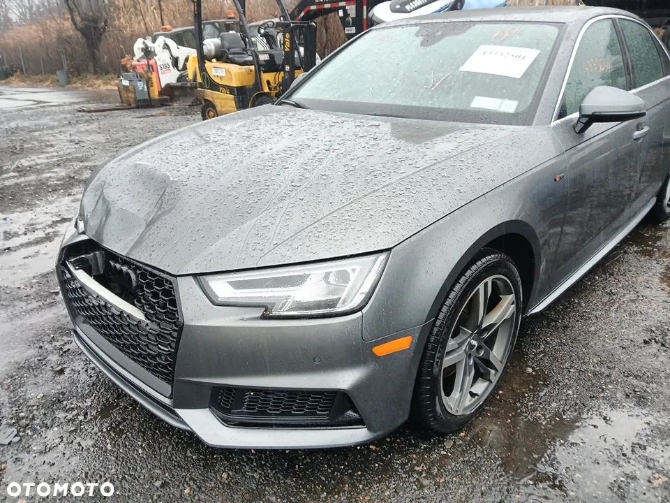 Audi A4 Limousine - 7