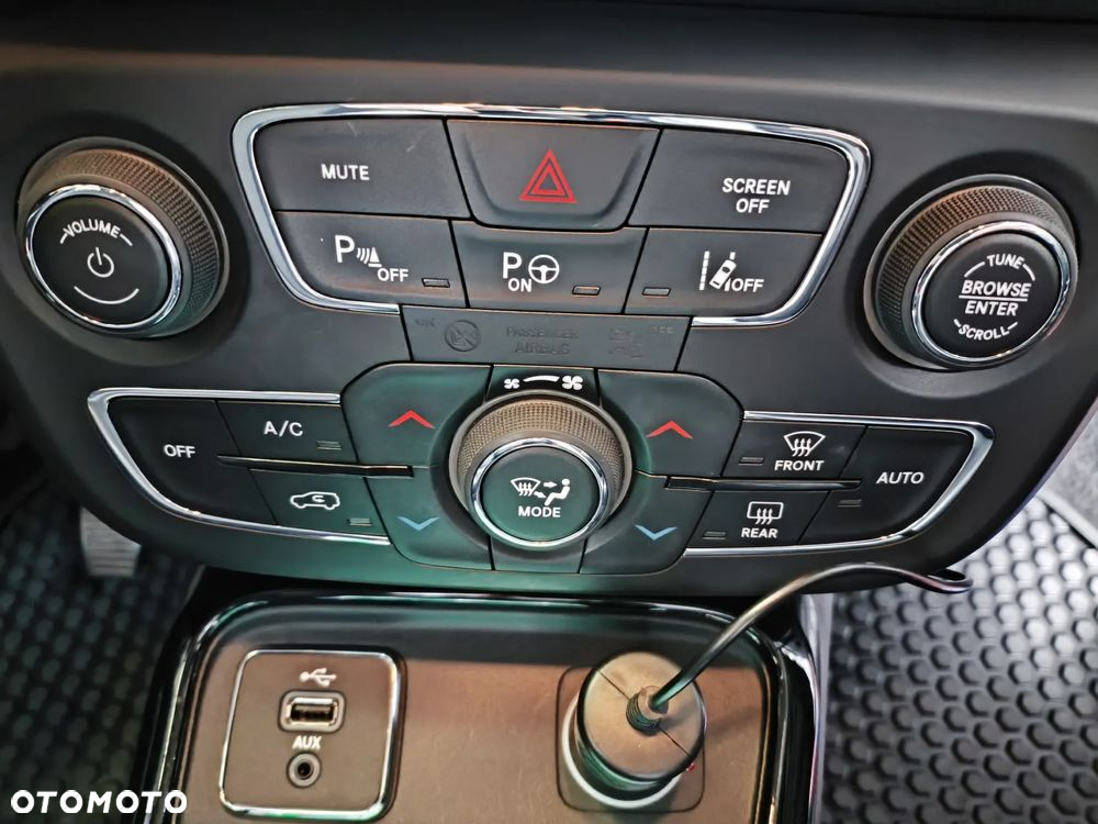 Jeep Compass 1.4 TMair Limited FWD S&S - 12