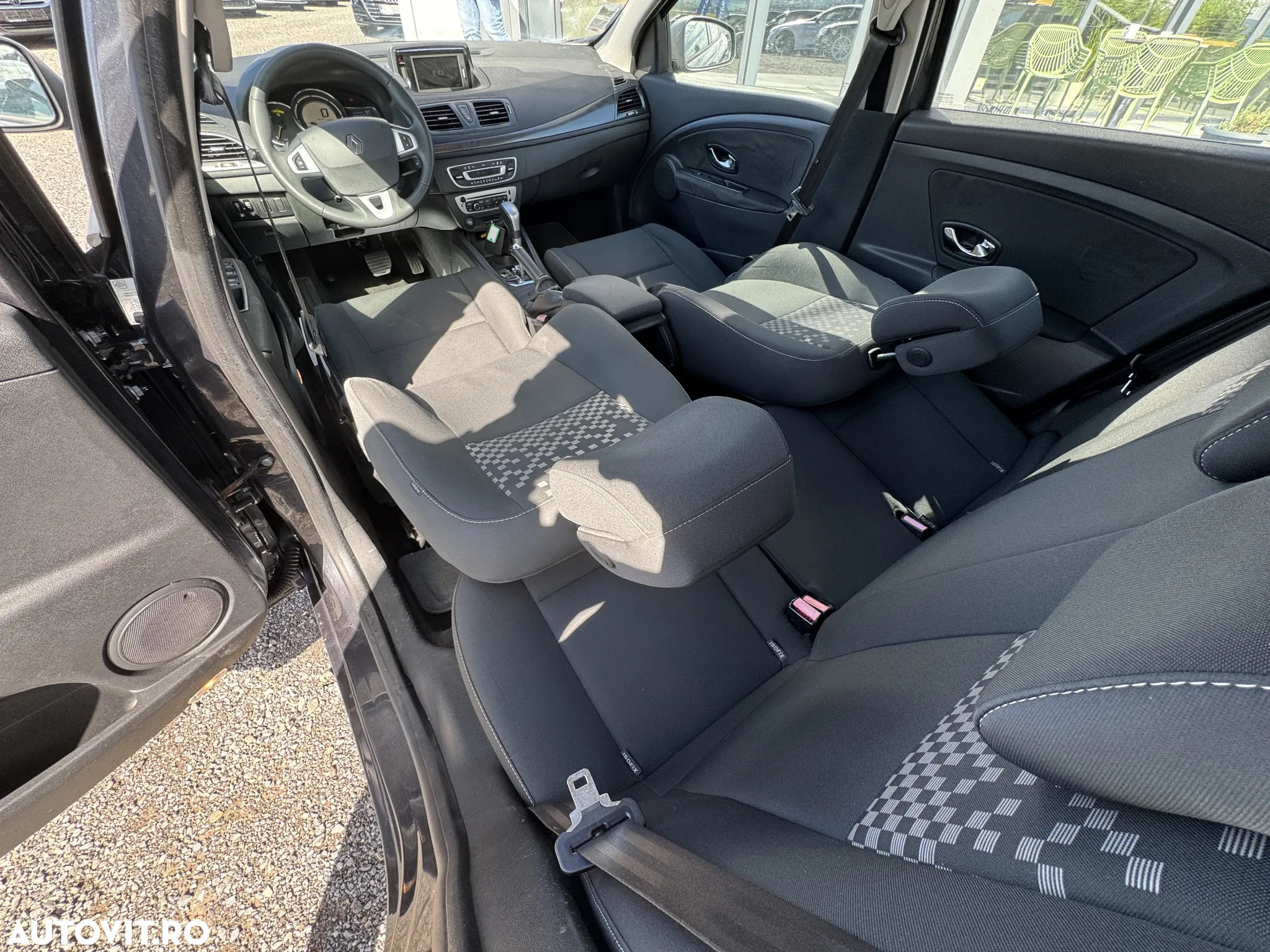 Renault Megane dCi 110 FAP EDC Paris Business - 22