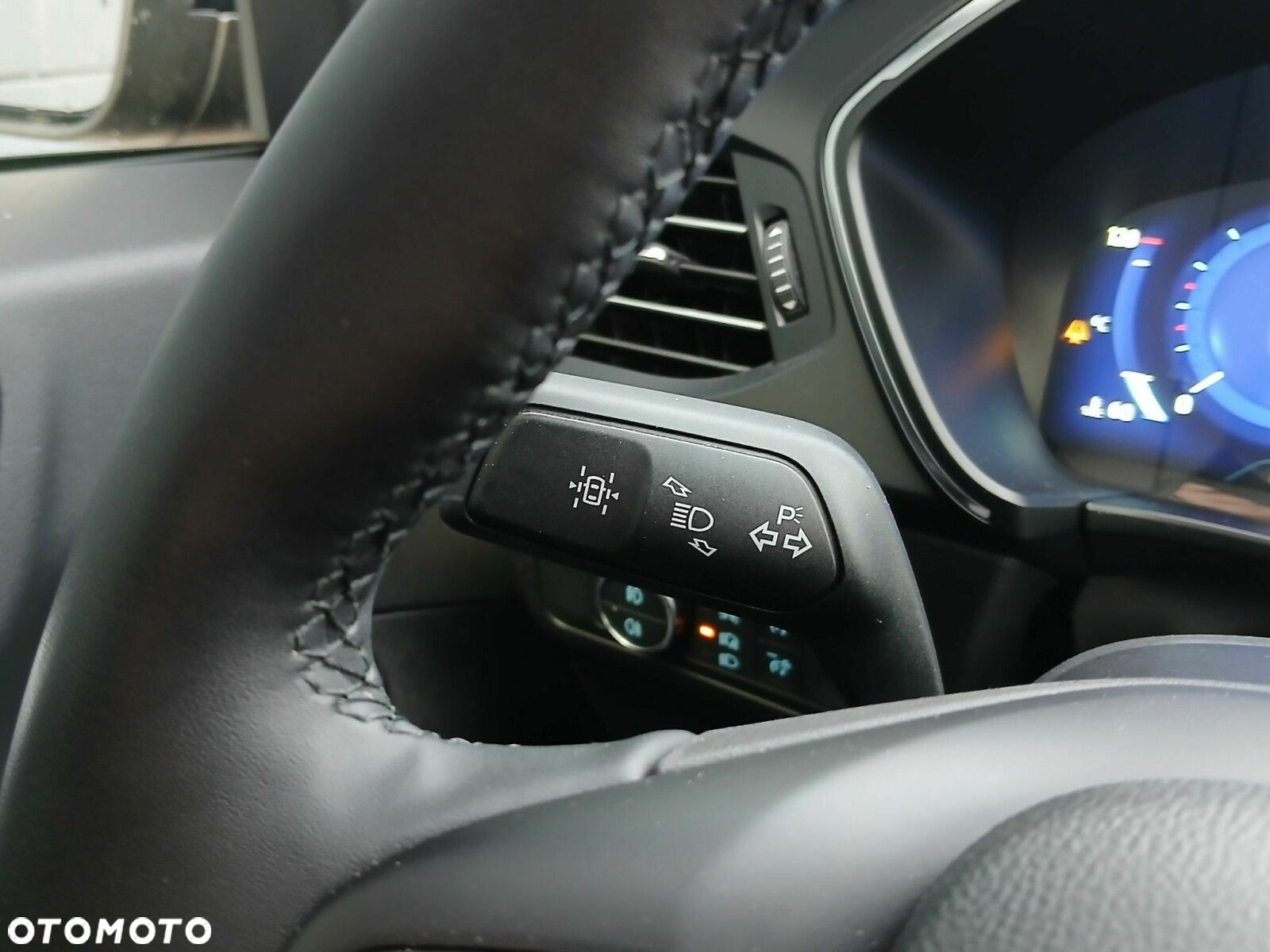 Ford Kuga 1.5 EcoBoost FWD Titanium - 21