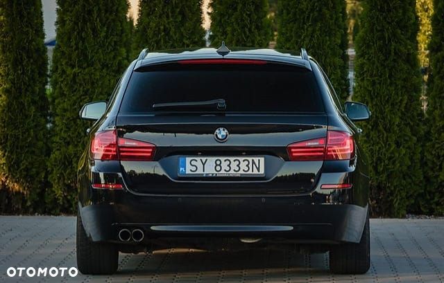 BMW Seria 5 525d - 15