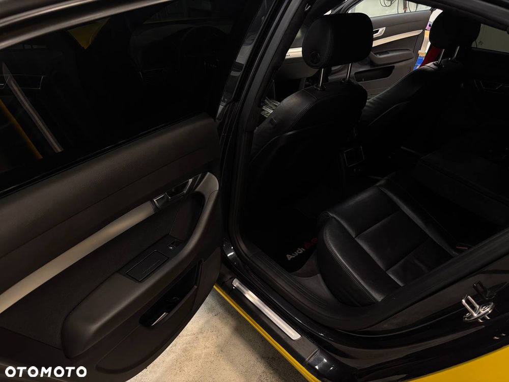 Audi A6 Limousine 2.7 TDI Quattro Tiptr - 12