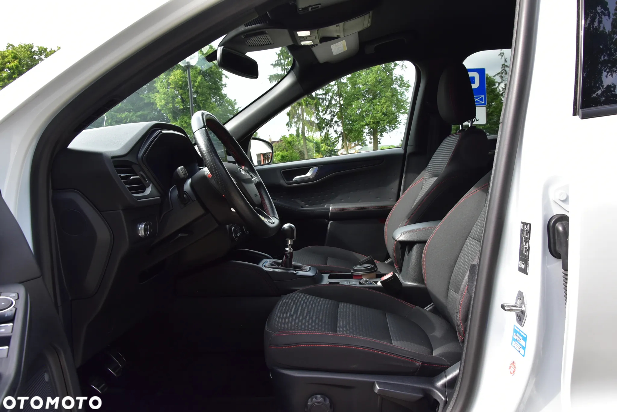 Ford Kuga 2.0 EcoBlue Hybrid ST-LINE X - 10
