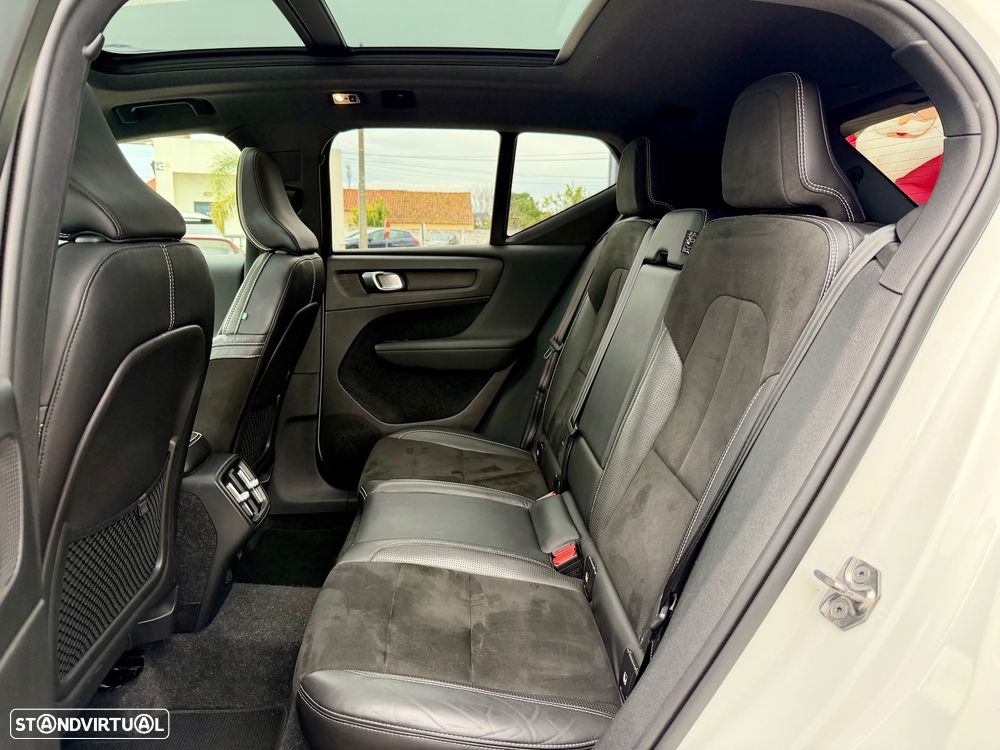 Volvo XC 40 2.0 D3 R-Design AWD Geartronic - 19