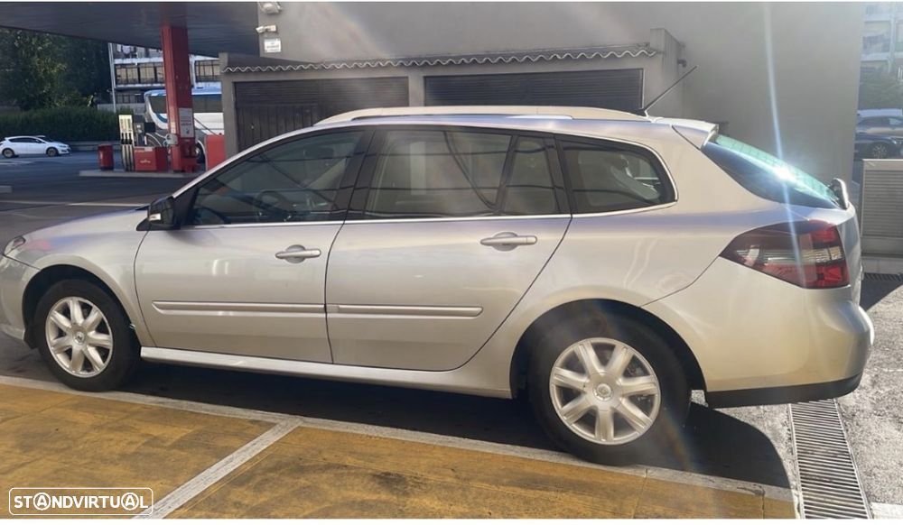 Renault Laguna Break 1.5 dCi Dynamique S - 3