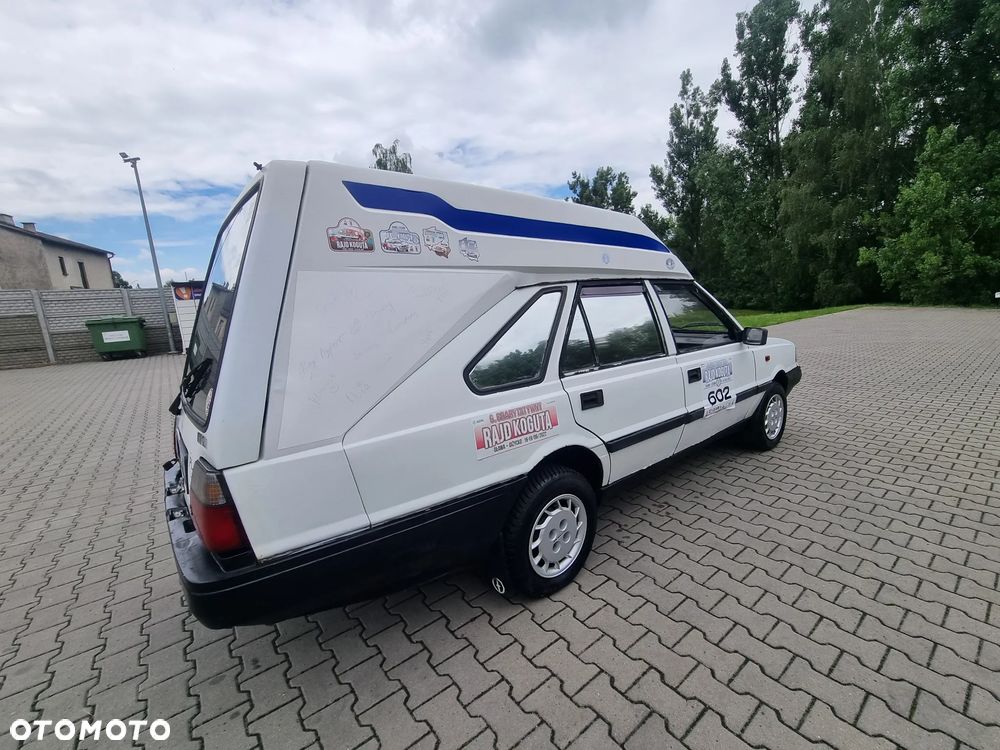 Polonez Caro - 4