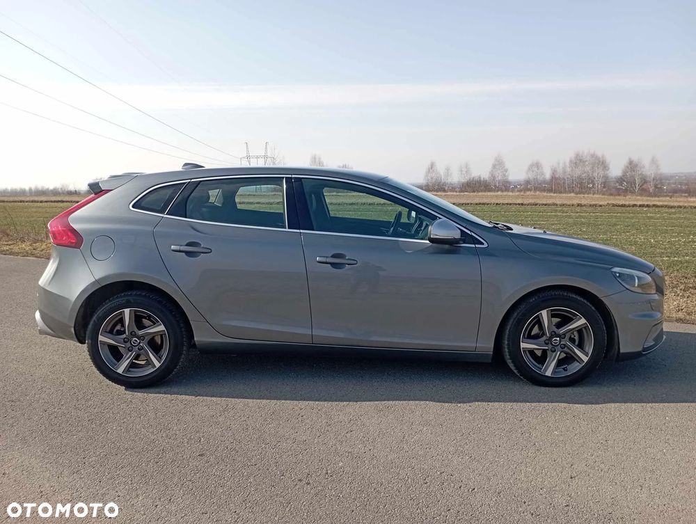 Volvo V40 D2 RDesign - 6