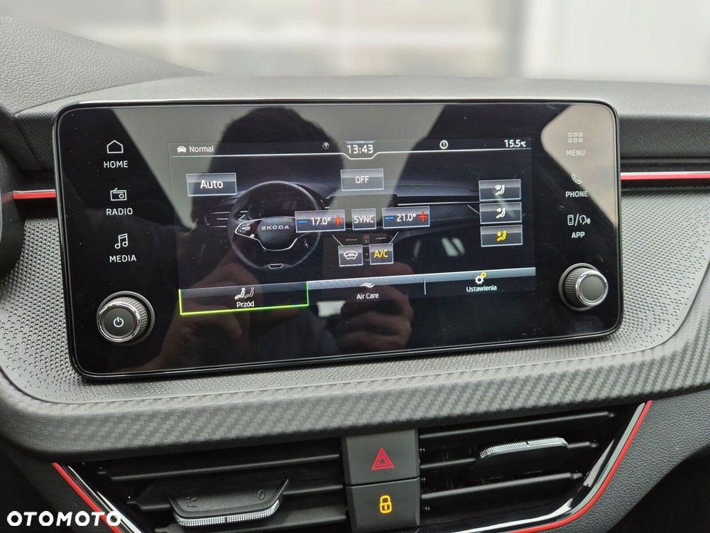 Skoda Kamiq 1.5 TSI Monte Carlo DSG - 32