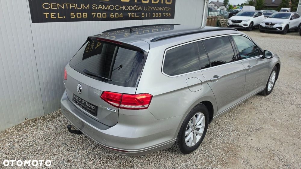 Volkswagen Passat 2.0 TDI SCR DSG Comfortline - 38