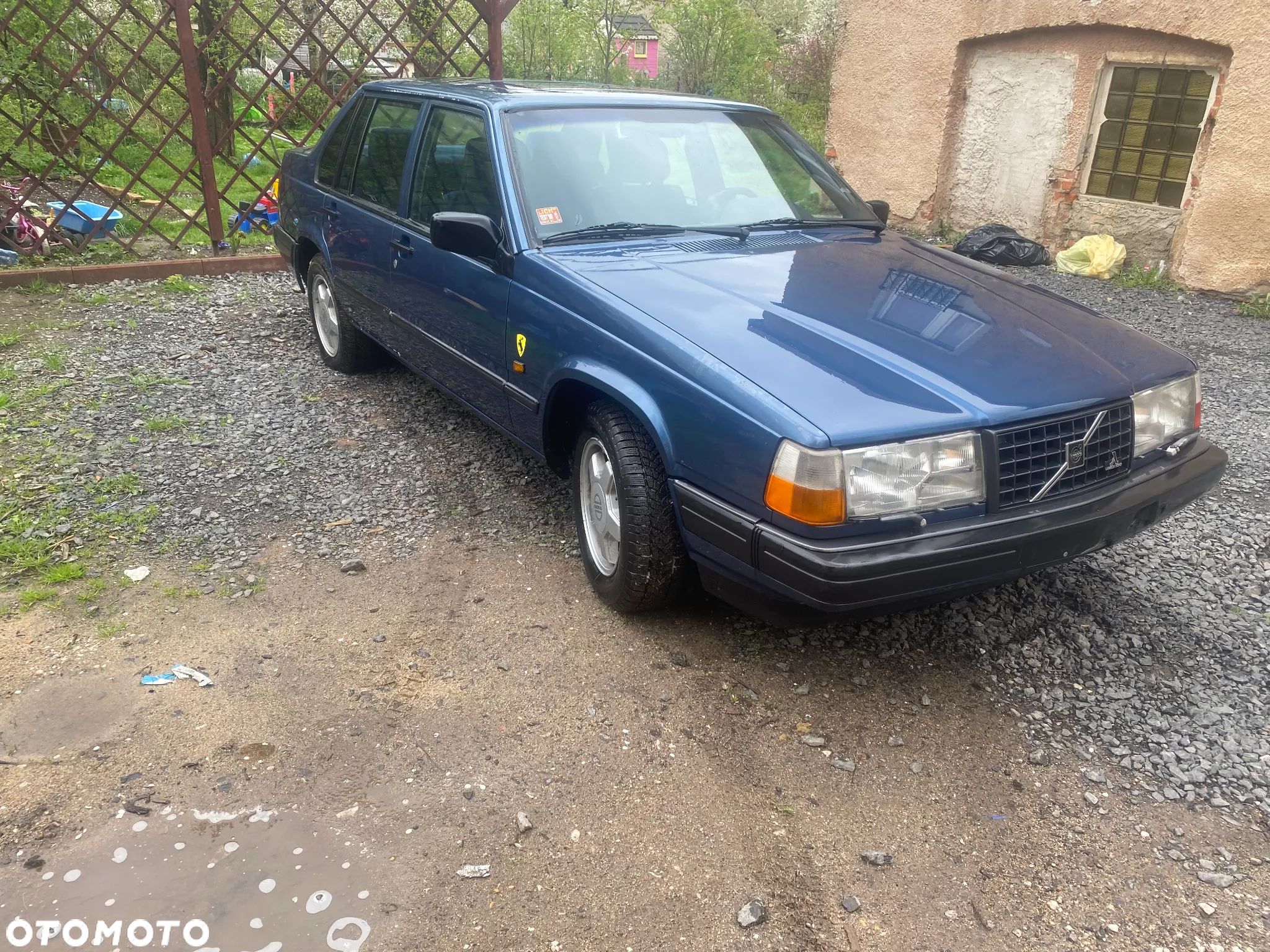 Volvo 945 - 1