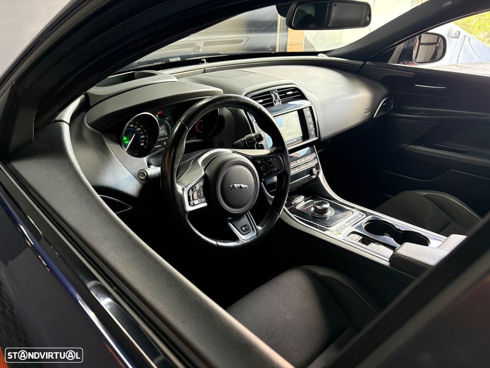 Jaguar XE 20d Aut. R-Sport - 59