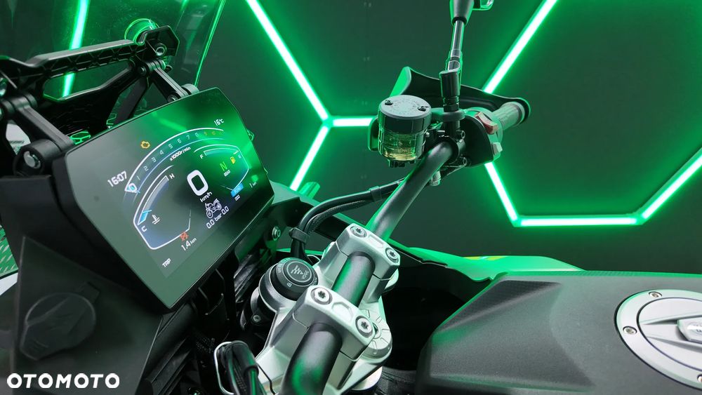 VOGE 900DSX - 4