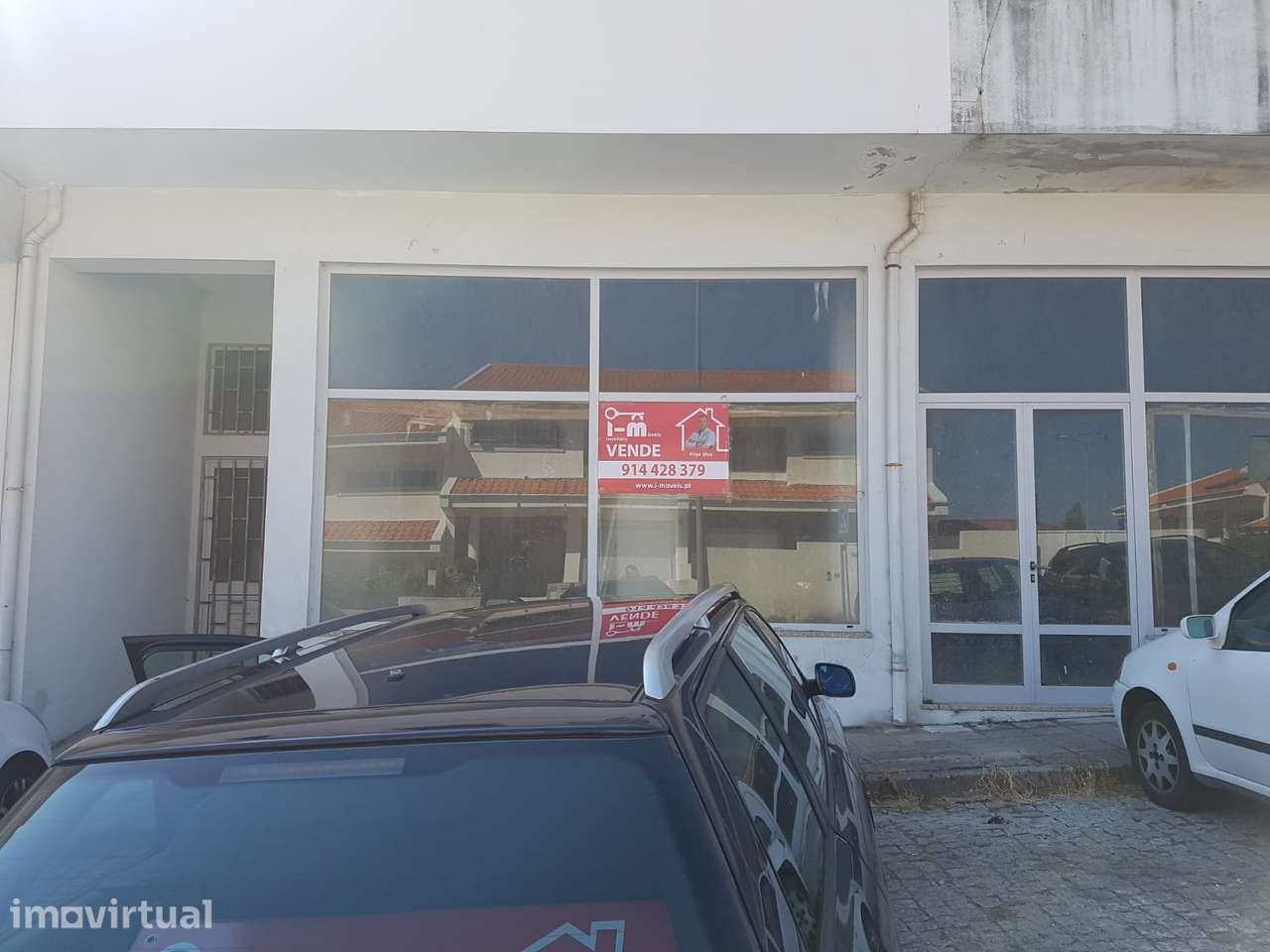 Loja  Venda em Lustosa e Barrosas (Santo Estêvão),Lousada - Grande imagem: 2/5