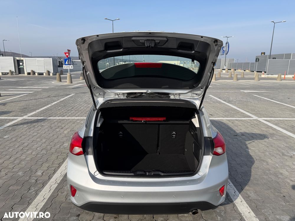 Ford Focus 1.0 EcoBoost Trend - 11