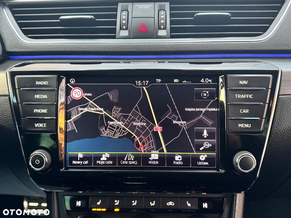 Skoda Superb 2.0 TDI DSG Premium Edition - 14