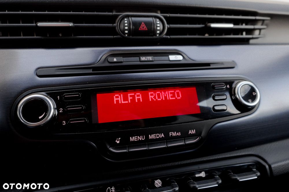 Alfa Romeo Giulietta 1.4 TB 16V Turismo - 21