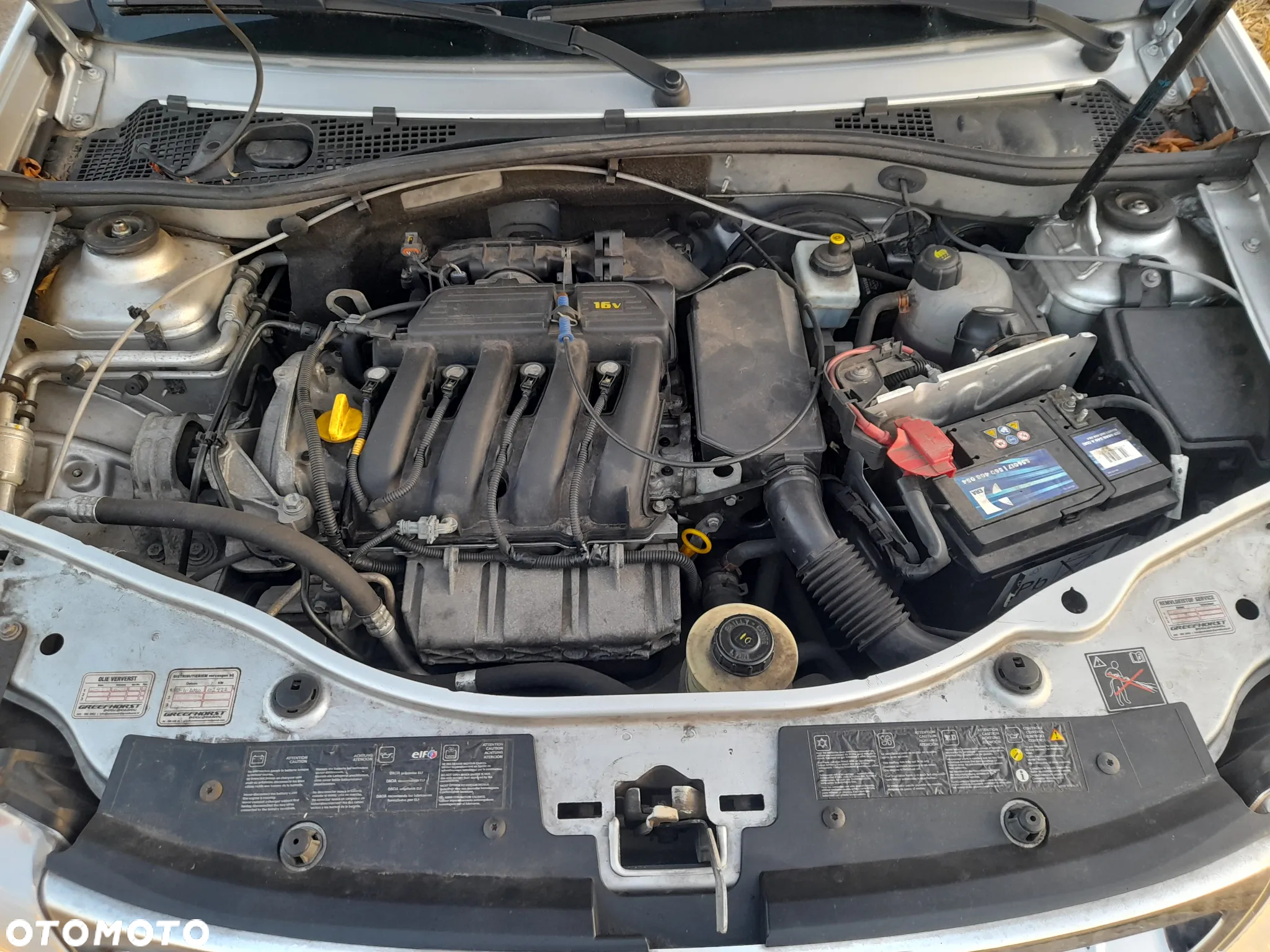 Dacia Duster 1.6 Laureate - 14
