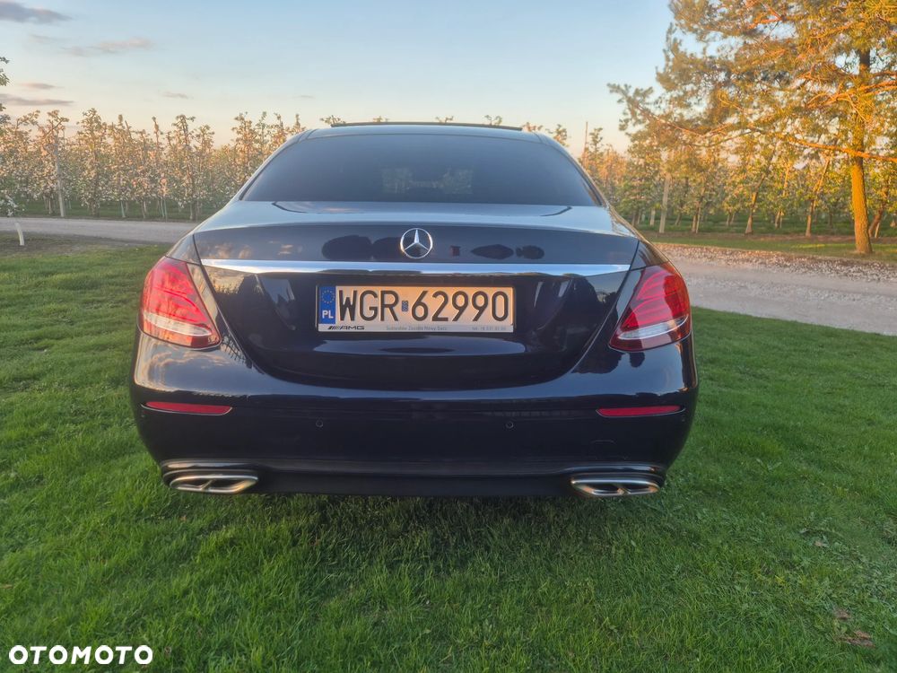 Mercedes-Benz Klasa E 220 d Business Edition 9G-TRONIC - 9