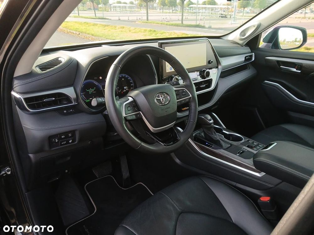 Toyota Highlander - 16