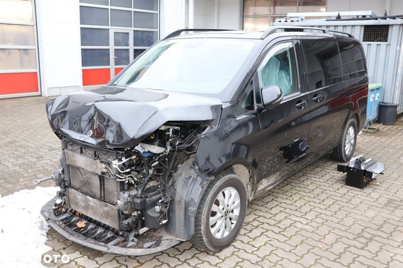 Mercedes-Benz Klasa V 200 (BlueTEC) d lang 7G-TRONIC - 2