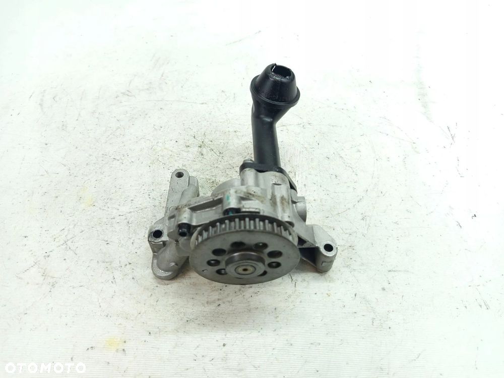 POMPA OLEJU VW GOLF 1.6 TDI CAY SKODA AUDI A3 SEAT - 1