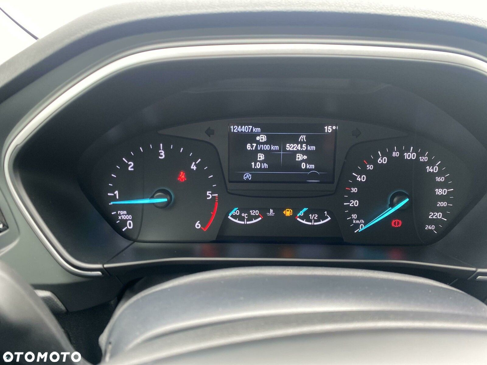 Ford Focus - 20
