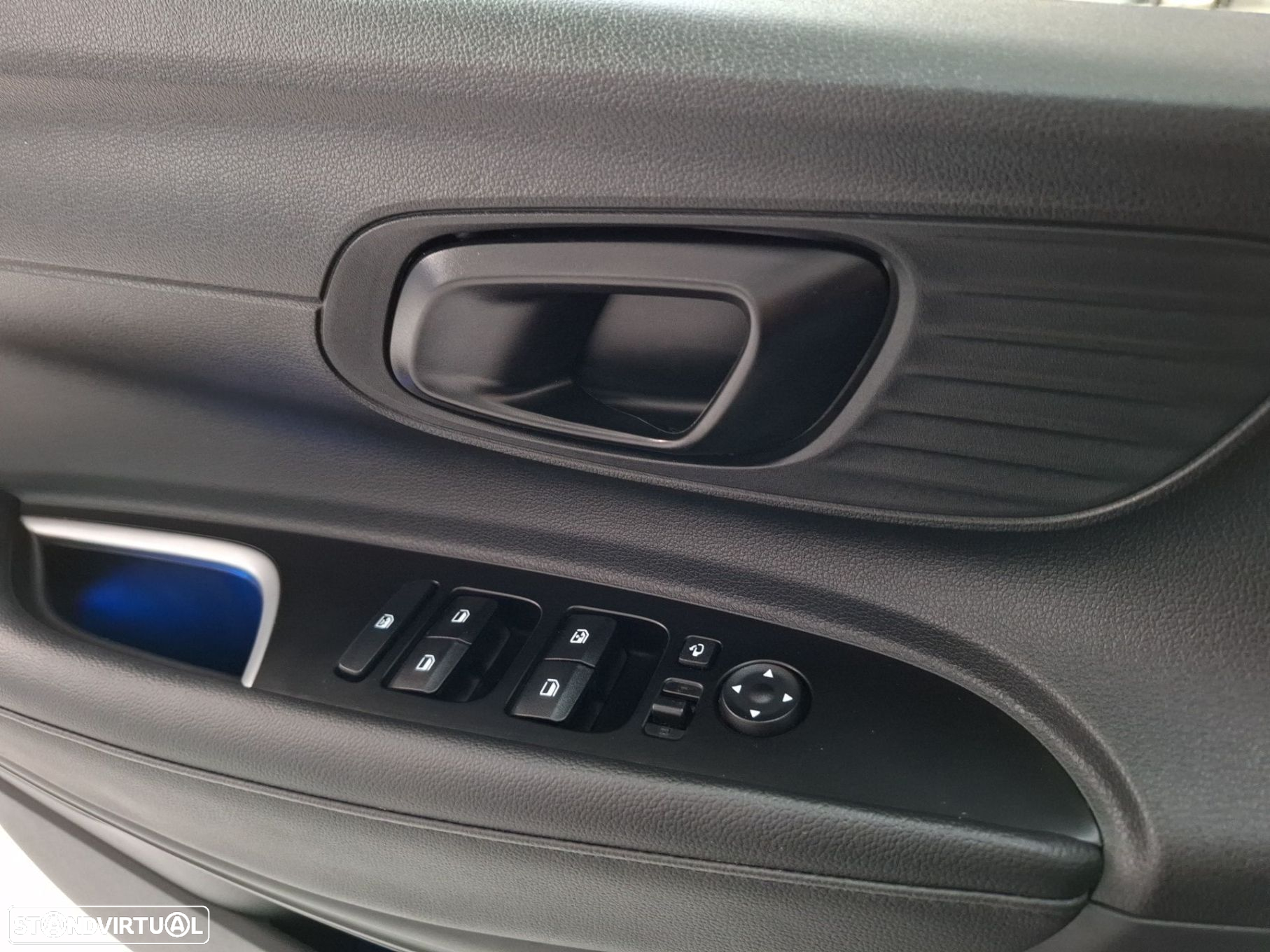 Hyundai Bayon 1.0 T-GDI Premium - 21
