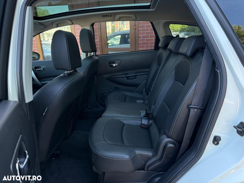 Nissan Qashqai+2 - 6