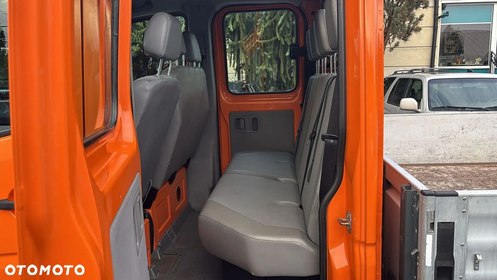 Volkswagen Crafter - 12