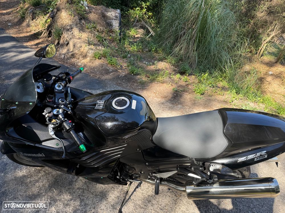 Kawasaki ZZR 1400 - 17
