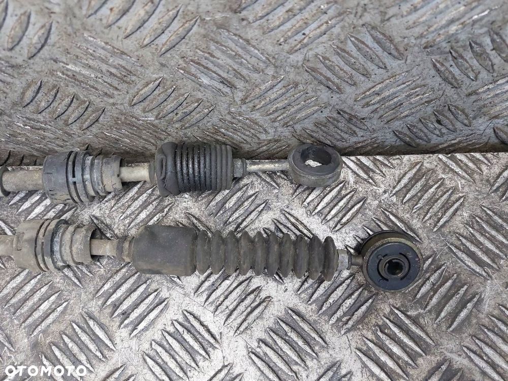 LEWAREK ZMIANY BIEGÓW + LINKI 5B VOLVO S60 I 2.4 D5 8689480 - 2