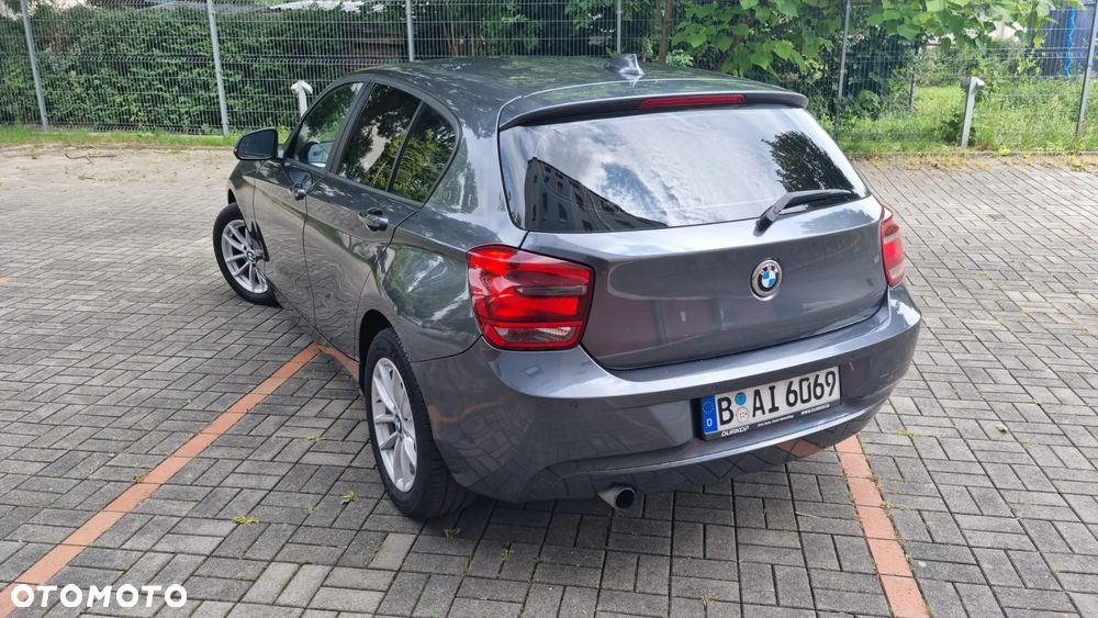 BMW Seria 1 118i Sport Line - 6