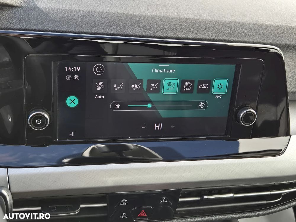 Volkswagen Golf 1.5 TSI ACT Life - 21