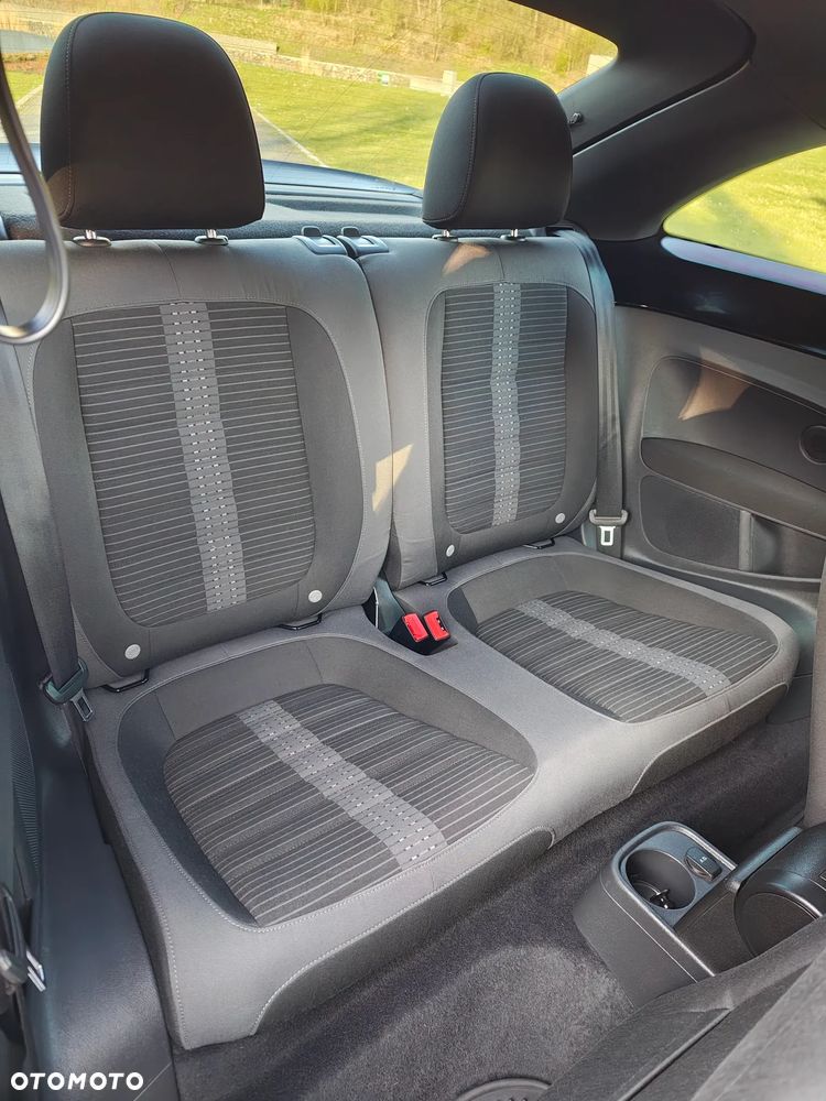 Volkswagen Beetle - 13