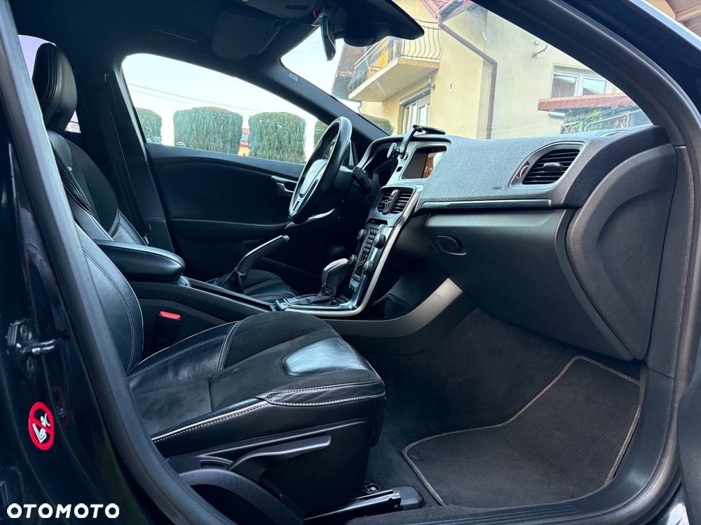 Volvo V40 - 14